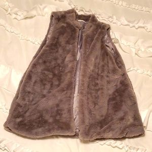 NWOT Women's Faux Fur Vest